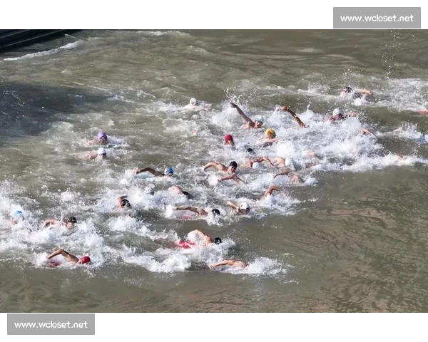 600 泳士搏浪鹭江!2025 横渡活动续写世纪传奇 600 泳士搏浪鹭江!2025 横渡活动续写世纪传奇