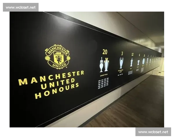 破门吻徽!库尼亚:带我回家,老特拉福德 破门吻徽!库尼亚:带我回家,老特拉福德