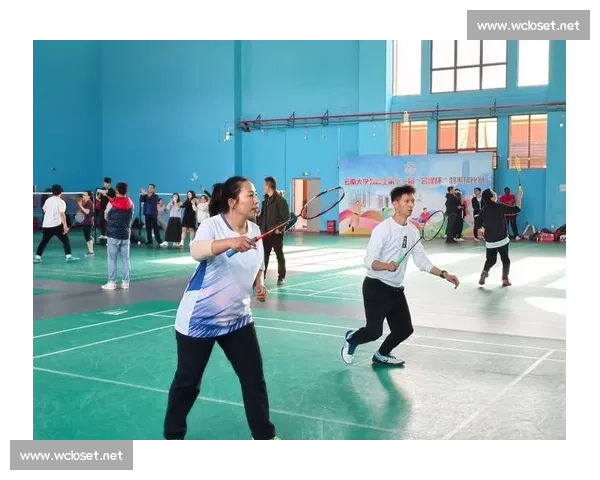 “羽” 动龙华落幕!工会杯见证职工拼搏风采 “羽” 动龙华落幕!工会杯见证职工拼搏风采